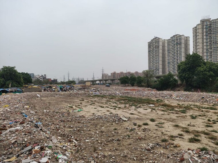 undefined, sector 49 Commercial Land 100 Sq.Yd. In Sector 49 Noida 10625690