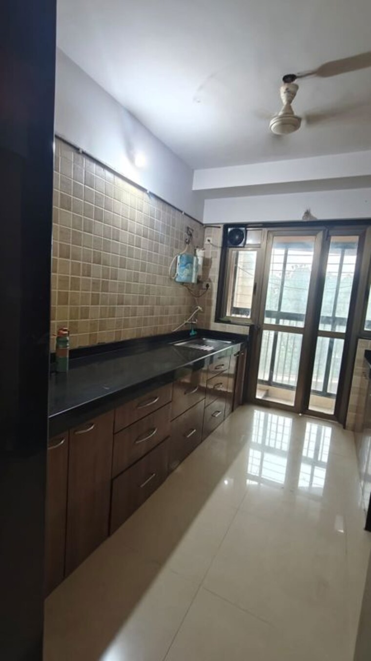 Kitchen, atul-blue-mountains 2 Bedroom 800 Sq.Ft. Apartment In Malad East Mumbai 10625697