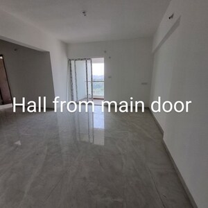 Room in 3 BHK Apartment at Dwarkadheesh Residency, Pimple Saudagar – for Rent