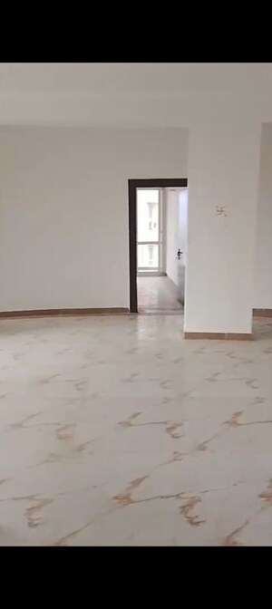 Room in 2 BHK Builder Floor at Gamma Ii Greater Noida – for Rent