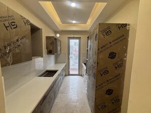 Building Lobby in 3 BHK Builder Floor at Sector 23 – for Rent