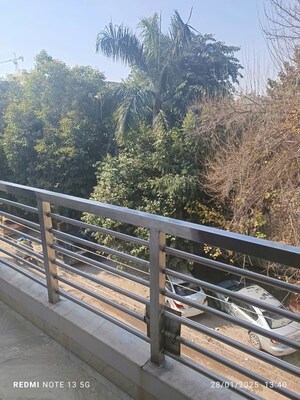 Balcony in 2 BHK Apartment at RWA Residential Society Sector 46, Sector 46 – for Rent