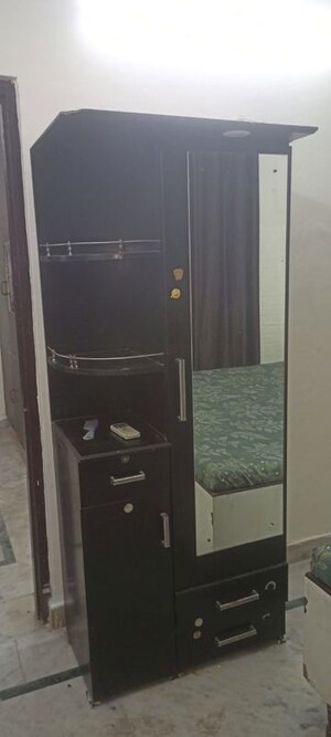 Bathroom in 2 BHK Apartment at RWA Residential Society Sector 46, Sector 46 – for Rent
