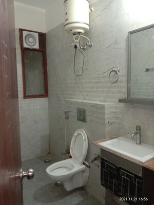 Bathroom in 2 BHK Apartment at RWA Residential Society Sector 46, Sector 46 – for Rent