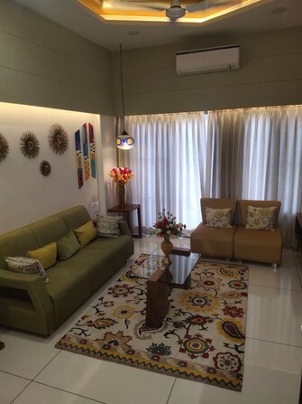 4 BHK + Prayer Room,Servant Room,Extra Room,Store Room Apartment For Sale in Darshanam Splendora 2 in Bhayli, Vadodara