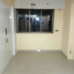 Room in 1 BHK Apartment at Goregaon West – for Rent