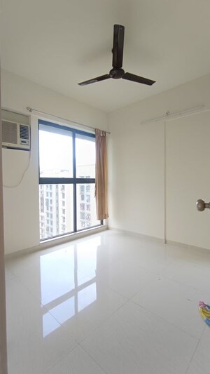 Room in 1 BHK Apartment at Lodha Crown Quality Homes Dombivli, Dombivli East – for Sale