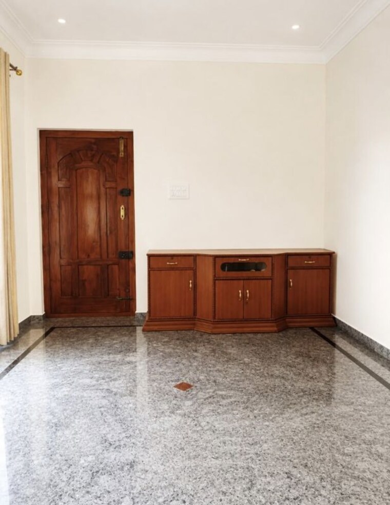 Room, jp nagar phase 6 3 Bedroom 1500 Sq.Ft. Builder Floor In Jp Nagar Phase 6 Bangalore 10625763