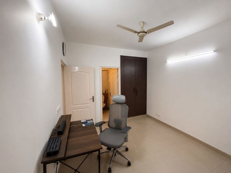 Living Room, amrapali-kingswood 2 Bedroom 1100 Sq.Ft. Apartment In Sector 4 Greater Noida Greater Noida 10625784