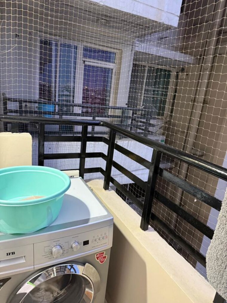 Balcony, amrapali-kingswood 2 Bedroom 1100 Sq.Ft. Apartment In Sector 4 Greater Noida Greater Noida 10625784