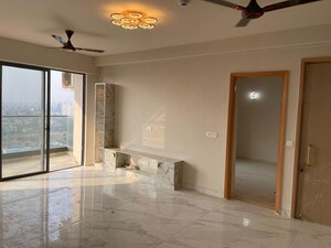 Room in 3 BHK Apartment at M3M Heights, Sector 65 – for Rent