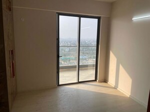 Room in 3 BHK Apartment at M3M Heights, Sector 65 – for Rent