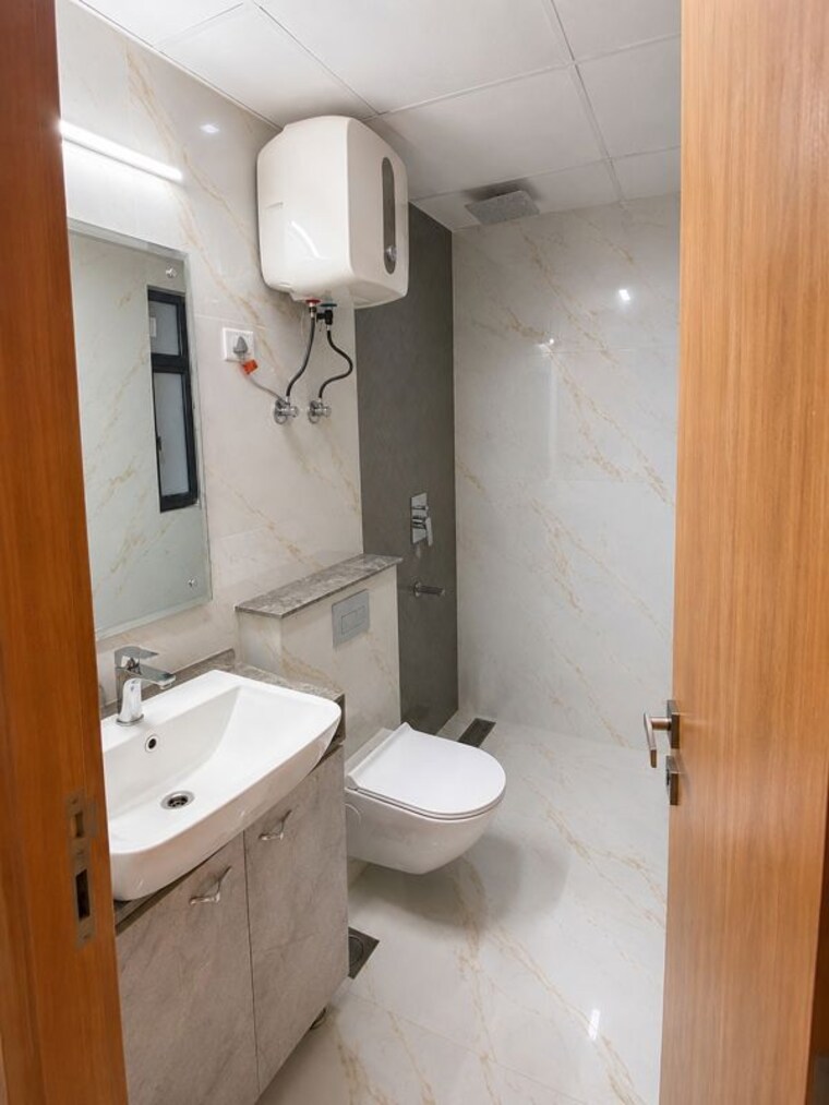 Bathroom, m3m-heights 3 Bedroom 2040 Sq.Ft. Apartment In Sector 65 Gurgaon 10625799