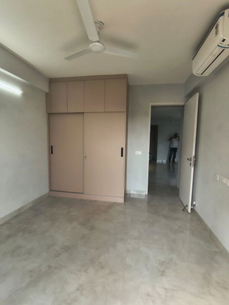 Room, signature-global-city 3 Bedroom 1250 Sq.Ft. Apartment In Sector 37d Gurgaon 10625754