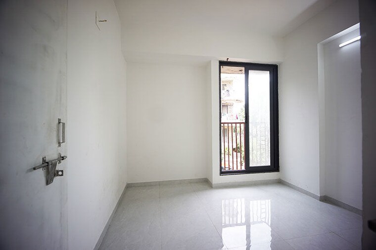 Room, maninagar east 2 Bedroom 140 Sq.Yd. Apartment In Maninagar East Ahmedabad 10625822