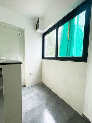 Room in 2 BHK Apartment at Maninagar East – for Sale