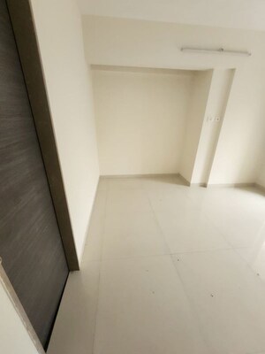 Room in 2 BHK Apartment at Strawberry The Address, Mira Road East – for Rent