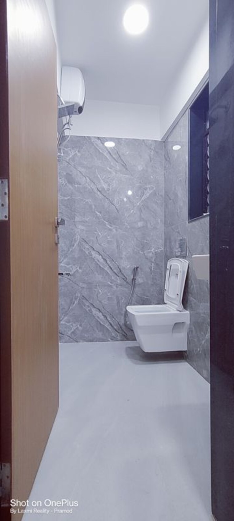 Bathroom, dadar west 5 Bedroom 2200 Sq.Ft. Apartment In Dadar West Mumbai 10624156