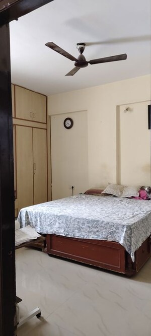 Bedroom in 2 BHK Apartment at Temple Tree Apartment, Halasuru – for Rent