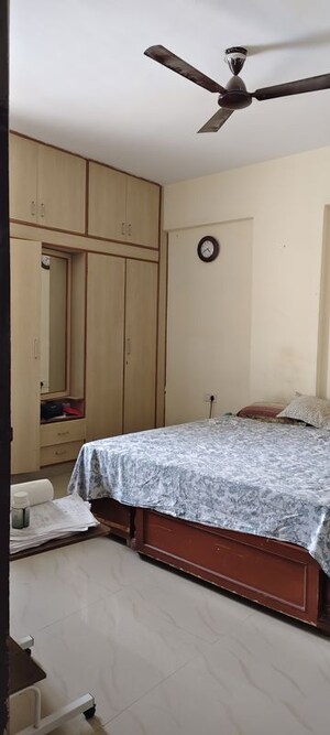 Bedroom in 2 BHK Apartment at Temple Tree Apartment, Halasuru – for Rent