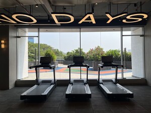 Gym in 3 BHK Apartment at Sunteck City Avenue 4, Goregaon West – for Sale