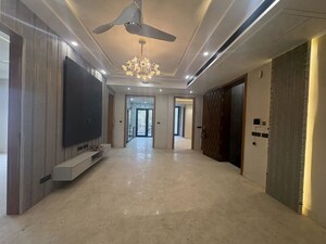 3 BHK Builder Floor For Rent in Sector 23