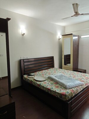 Bedroom in 2 BHK Apartment at Aerocity – for Rent
