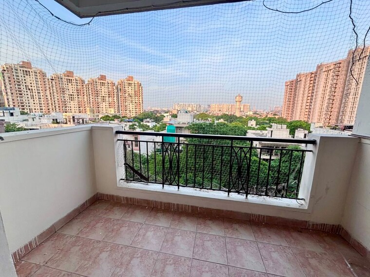 Balcony, eros-wembley-estate 3.5 Bedroom 1350 Sq.Ft. Apartment In Sector 50 Gurgaon 10625842