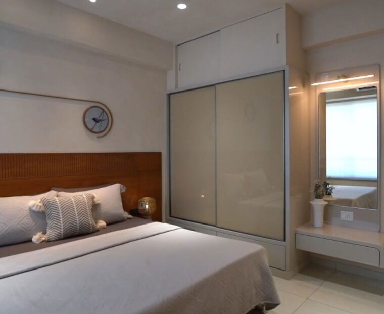 Bedroom, samasta 4 Bedroom 2500 Sq.Ft. Apartment In Vasna Bhayli Road Vadodara 10625846
