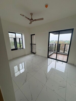 Room in 2 BHK Apartment at Mahindra Nestalgia, Pimpri – for Rent