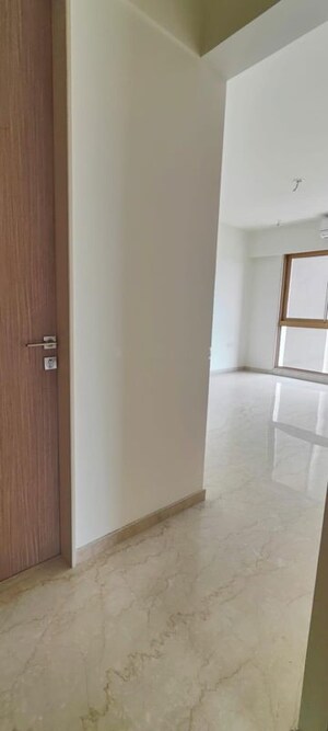 Room in 1 BHK Apartment at Rustomjee Cleon, Bandra East – for Rent