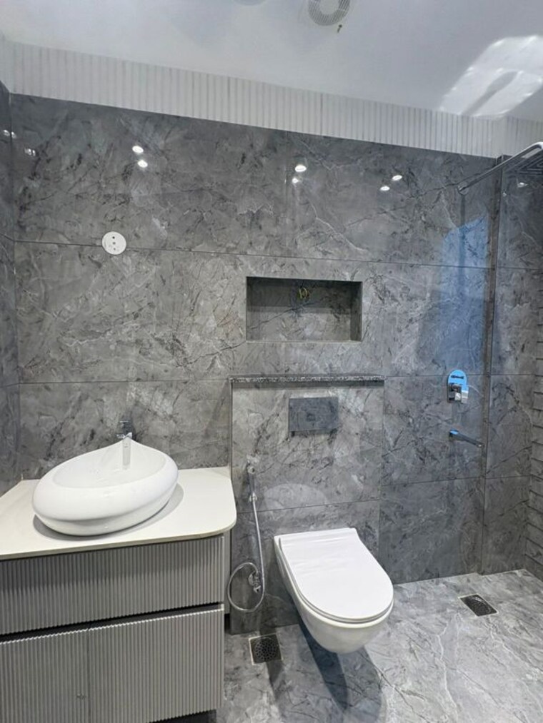Bathroom, woodview-residences 4 Bedroom 240 Sq.Yd. Builder Floor In Sector 89 Gurgaon 10625851