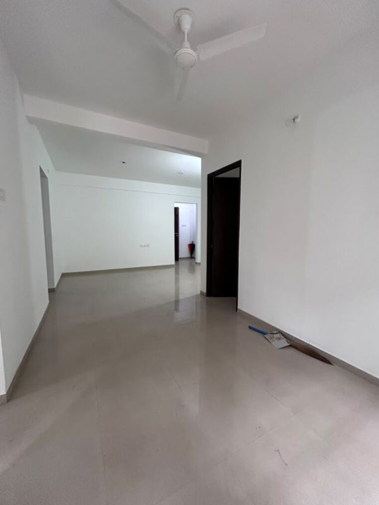 Room, ujwal nagar 3 Bedroom 2000 Sq.Ft. Apartment In Ujwal Nagar Nagpur 10625878