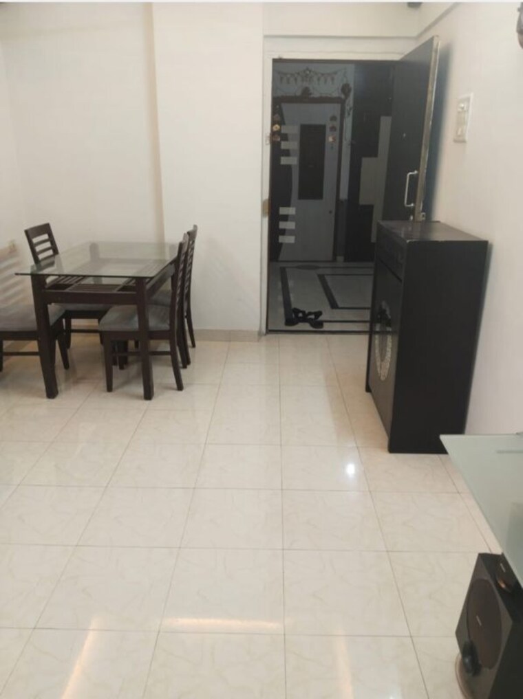 Hall, riddhi-garden 2 Bedroom 710 Sq.Ft. Apartment In Malad East Mumbai 10625869