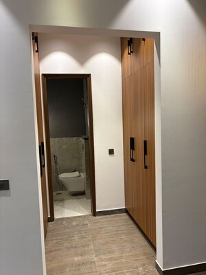 Room in 4 BHK Villa at Johri – for Sale