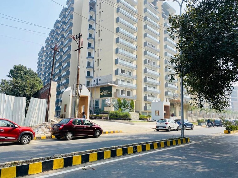 Exterior View, awas-vikas-flat 5 Bedroom 5200 Sq.Ft. Penthouse In Vrindavan Yojna Lucknow 10625886