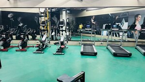 Gym in 5 BHK Penthouse at Awas Vikas Flat, Vrindavan Yojna – for Sale