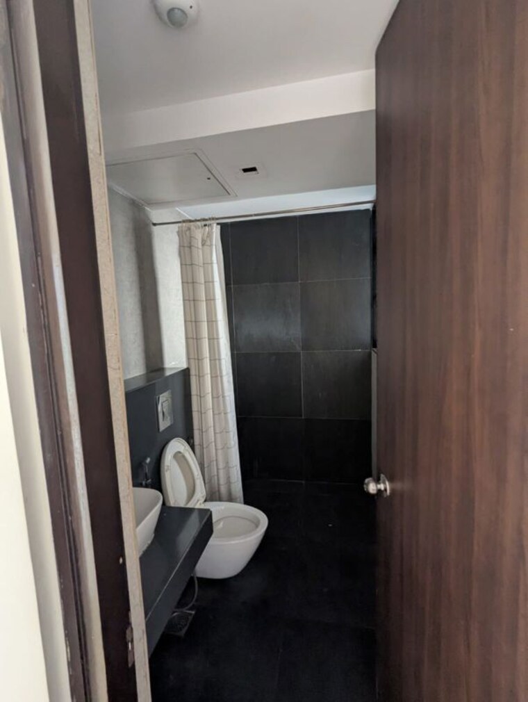 Bathroom, lodha-aurum-grande 2.5 Bedroom 960 Sq.Ft. Apartment In Kanjurmarg East Mumbai 10625911
