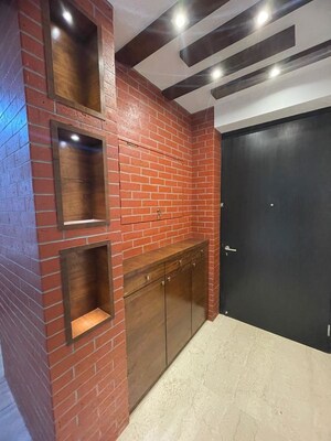 Furnished Amenities in 3 BHK Apartment at Oberoi Realty Esquire, Goregaon East – for Rent