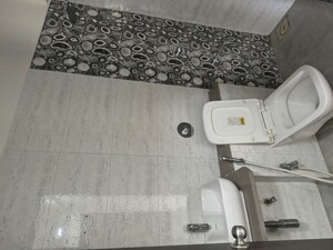Bathroom in 1 BHK Apartment at Gagangiri Gagan 45, Kurla – for Rent