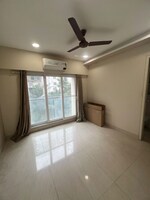 1 BHK + Prayer Room 430 Sq.Ft. Apartment in Hirani Skyview Castle