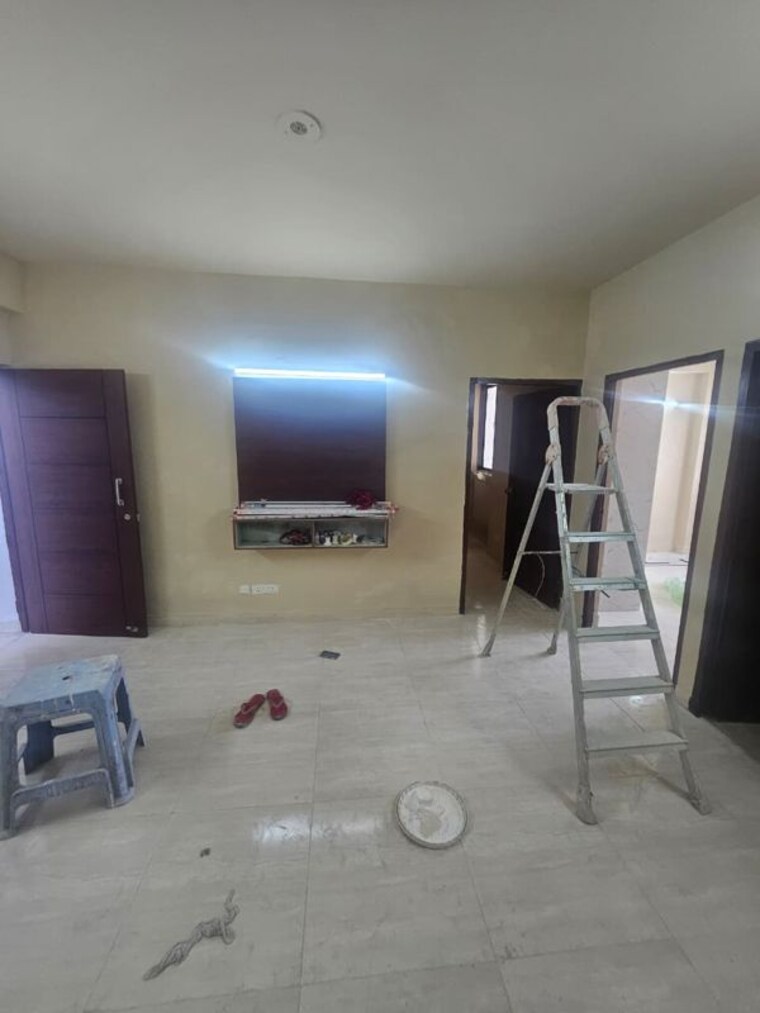 Living Room, sarvome-shree-homes 3 Bedroom 745 Sq.Ft. Apartment In Sector 45 Faridabad 10625941