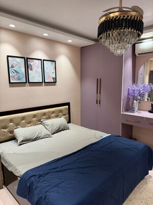 Bedroom in 1 BHK Builder Floor at Sector 57 – for Rent