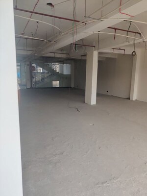 Team Area in  Showroom at Kotla Mubarakpur – for Rent