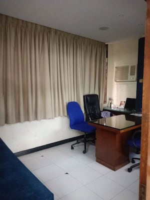  Office Space For Rent in Worli