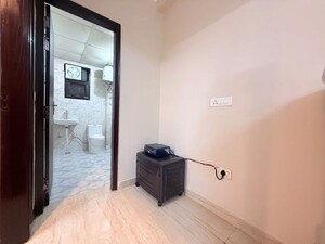 Room in 1 BHK Builder Floor at Sector 57 – for Rent