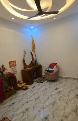 Living Room in 5 BHK Independent House at Ballabhgarh – for Sale
