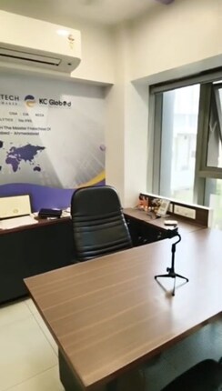 Office Space For Rent in Gulbai Tekra
