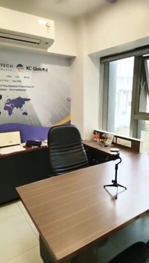  Office Space For Rent in Gulbai Tekra
