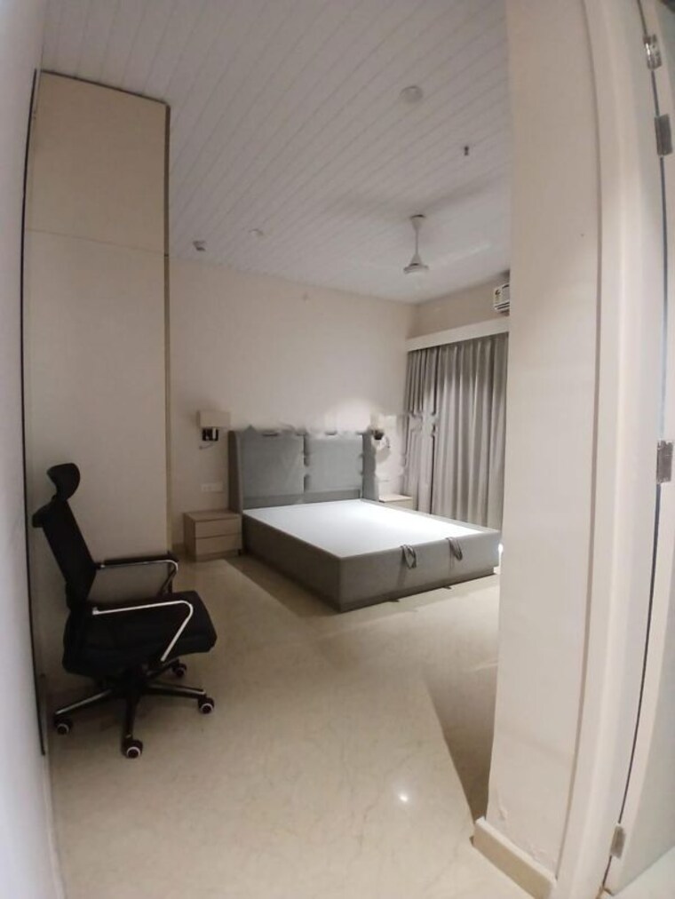 Bathroom, indiabulls-sky-forest 3 Bedroom 2300 Sq.Ft. Apartment In Lower Parel Mumbai 10626044